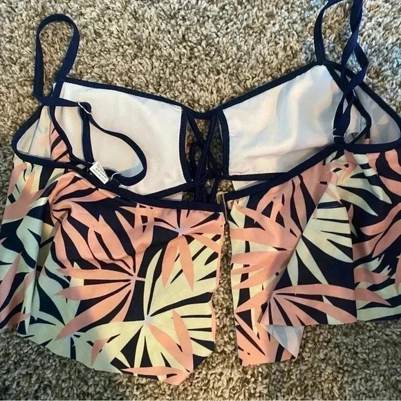 Bikini set - Picture 2 of 3